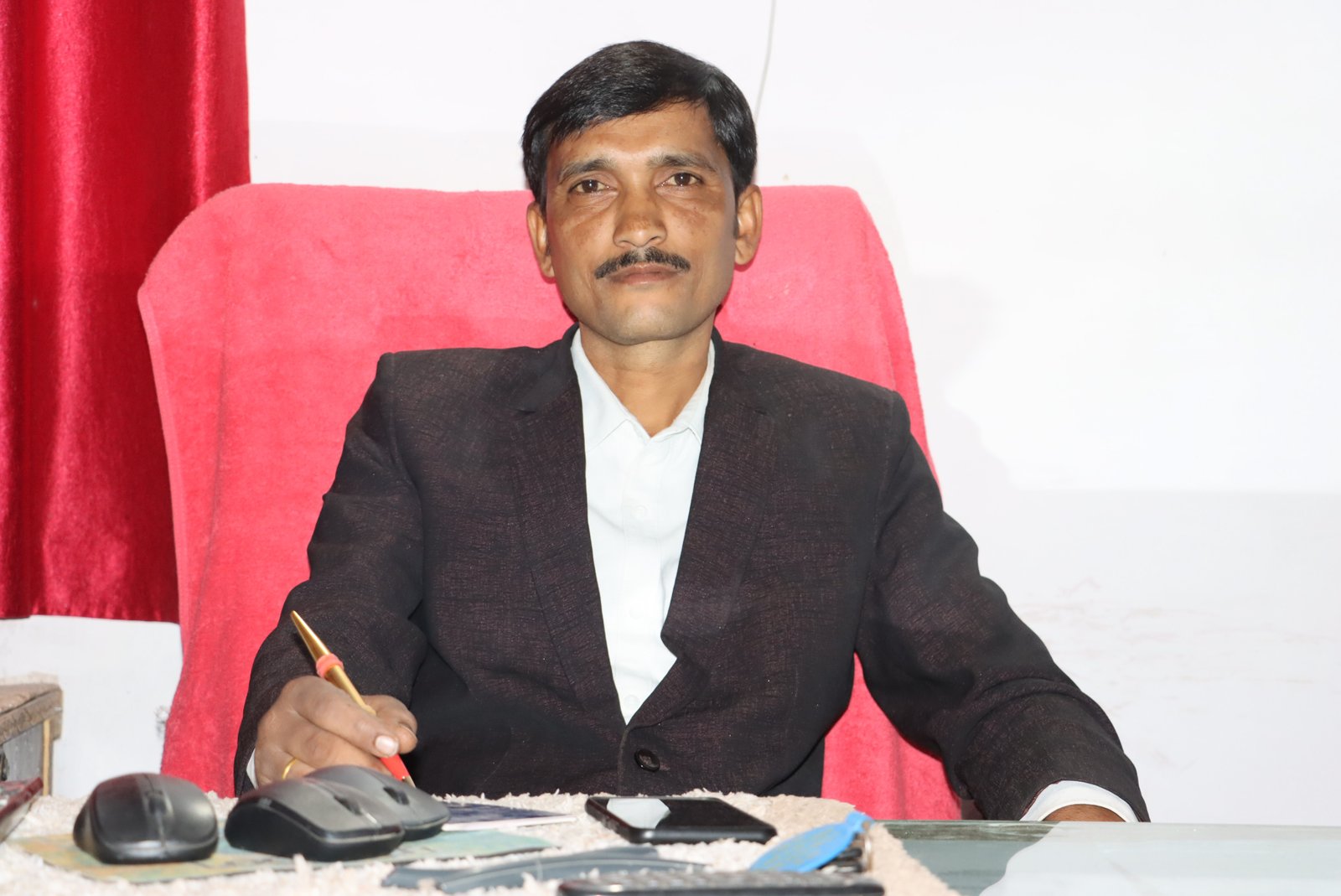 Mr. Surendra  kumar  Patel